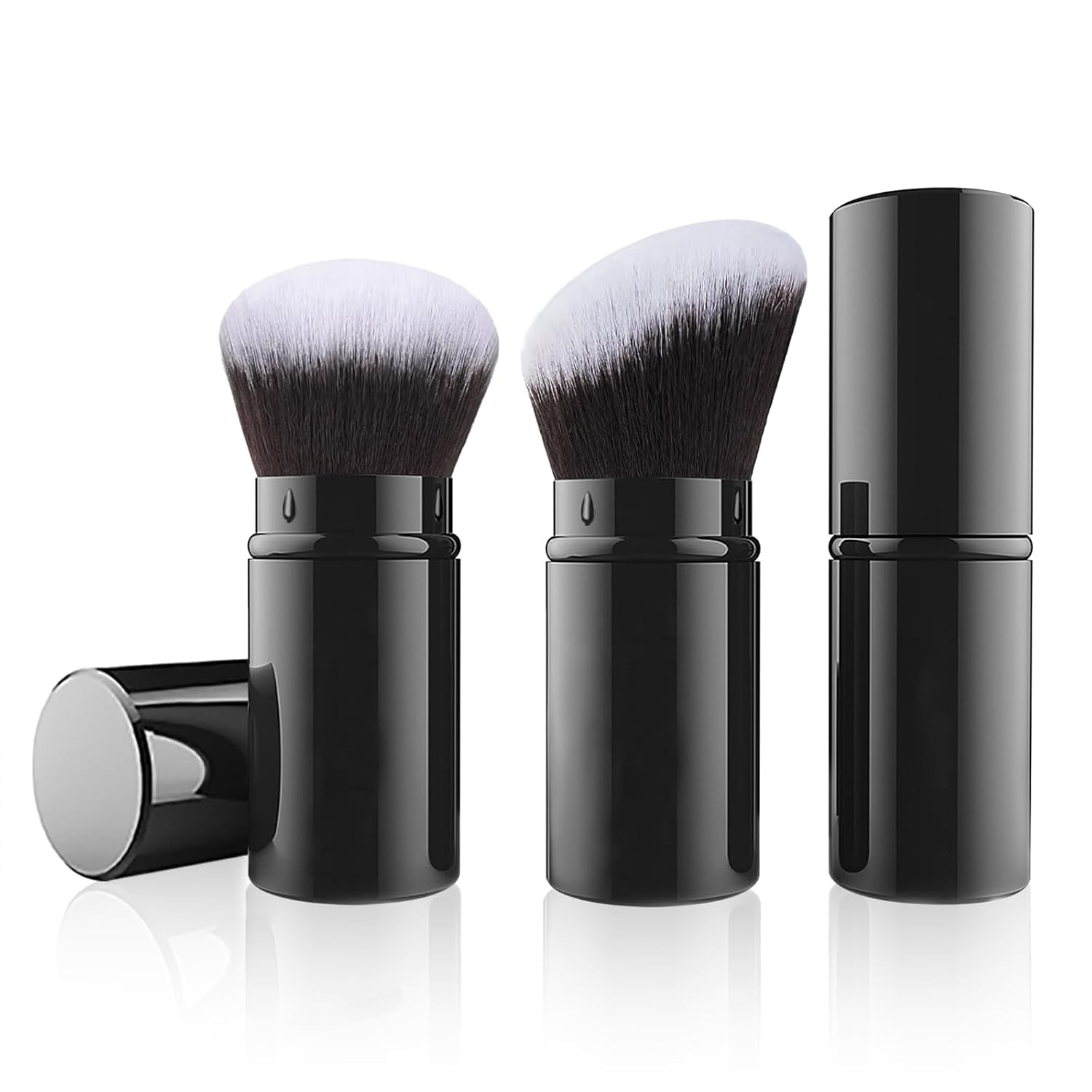 Retractable Make-up Pinsel in sleek design with soft bristles for flawless makeup application.
