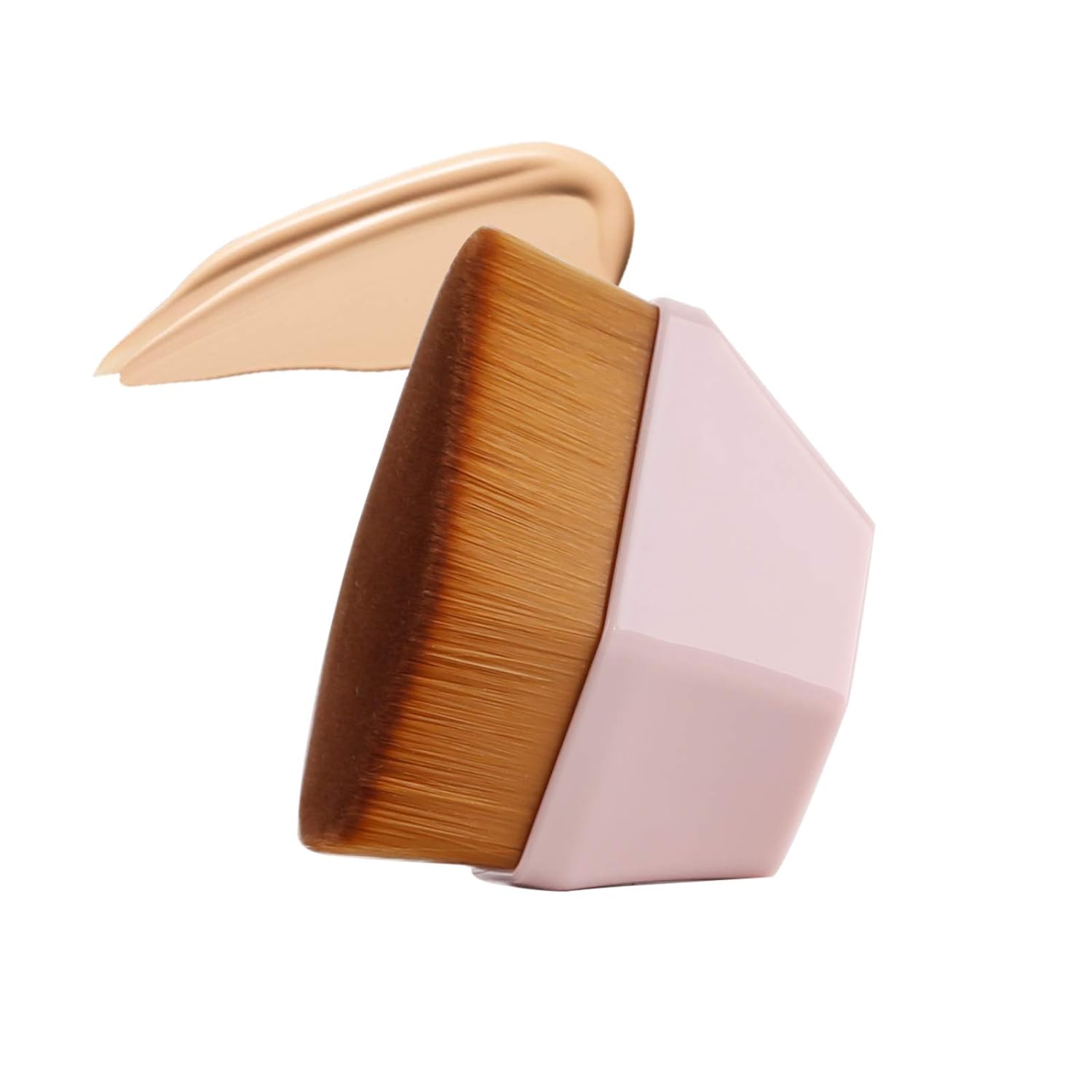 Foundation Pinsel – Flacher Make-up Brush mit Foundationfarbe und einzigartiger, flacher Borstenform.